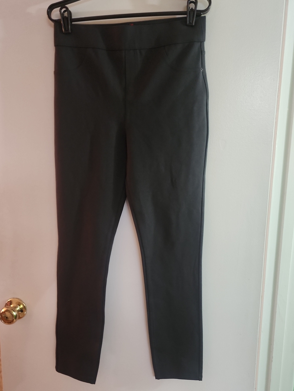 Spanx Dark Gray Ponte   Women's Skinny Pants